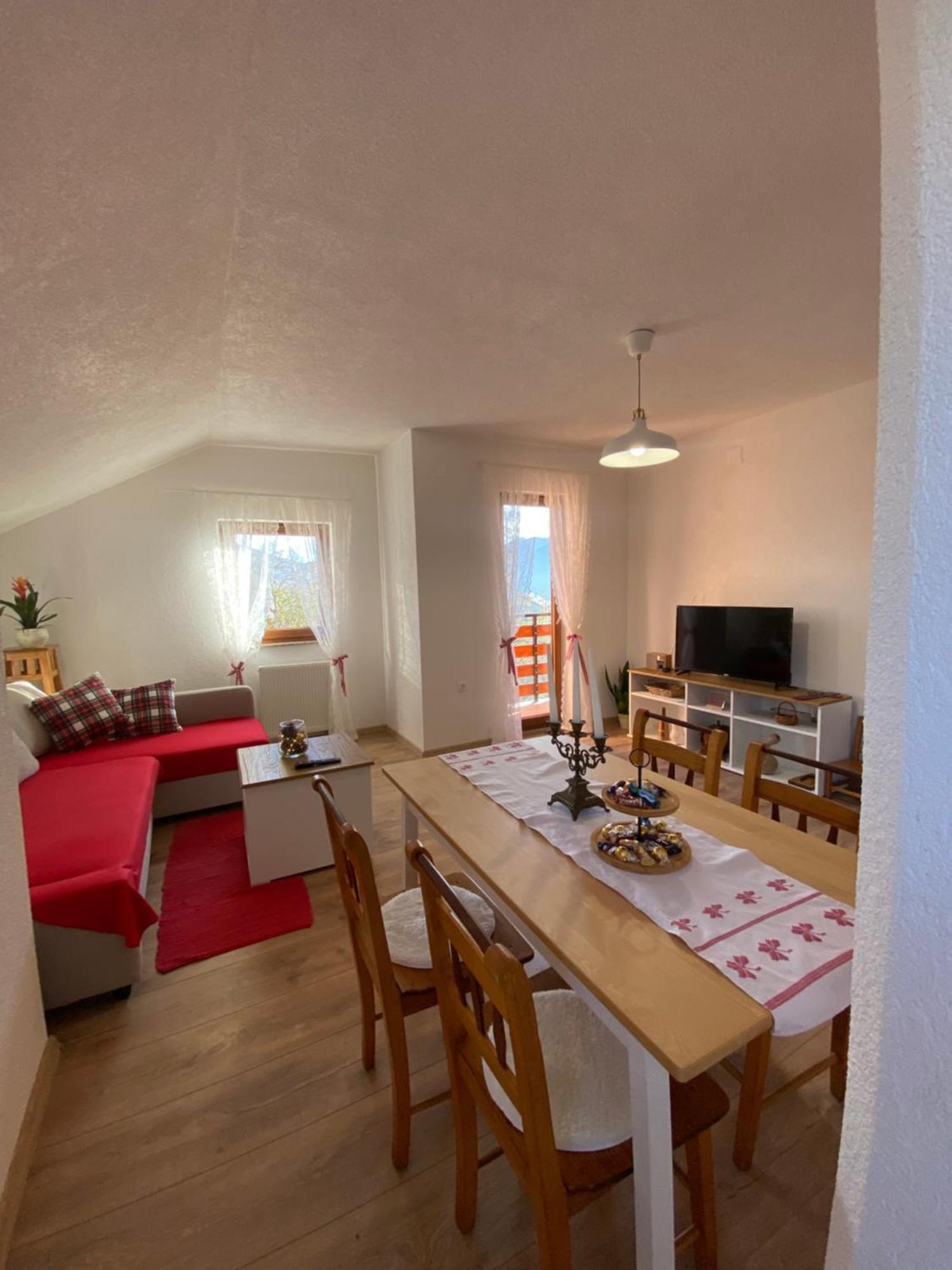 Apartman Kremen Kuterevo Kültér fotó